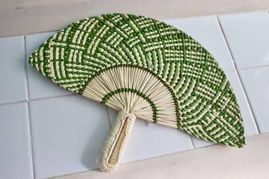 Guanabana(グアナバナ)ハンドメイド うちわ