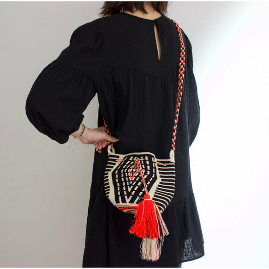 Guanabana(グアナバナ)medium bag ミディアムバッグ 赤×黒 G12W00011819