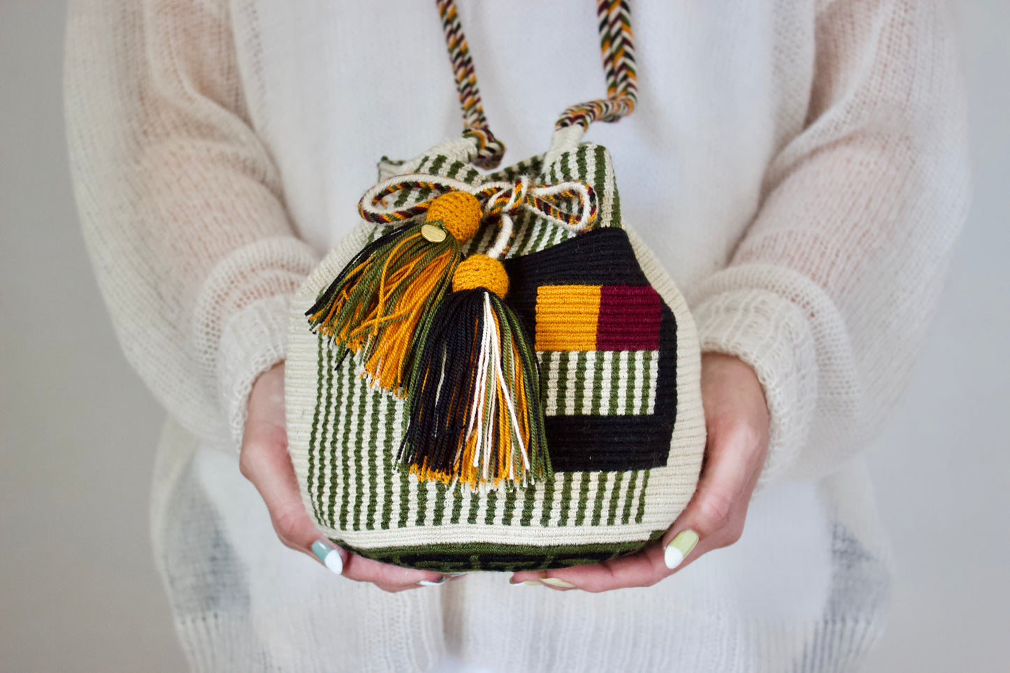 Guanabana (グアナバナ） medium bag ミディアムバッグ 2257
