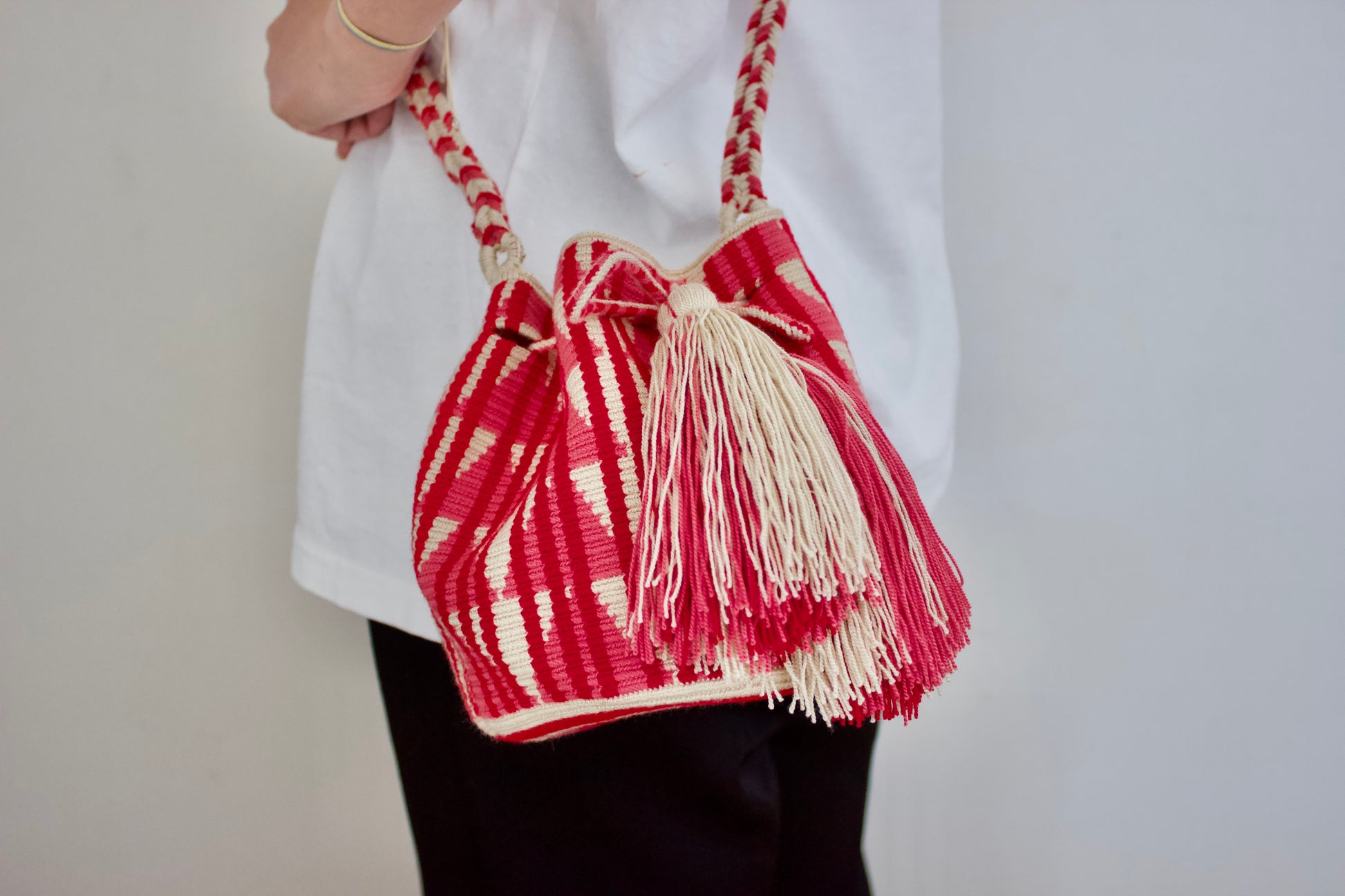 www.haoming.jp - wayuu bag ワユーバッグ ハンドメイド 民族柄 価格比較