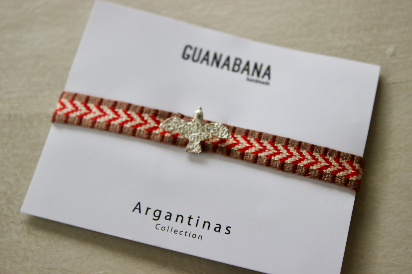 Guanabana(グアナバナ）ハンドメイド ブレスレット 鳥 レッド