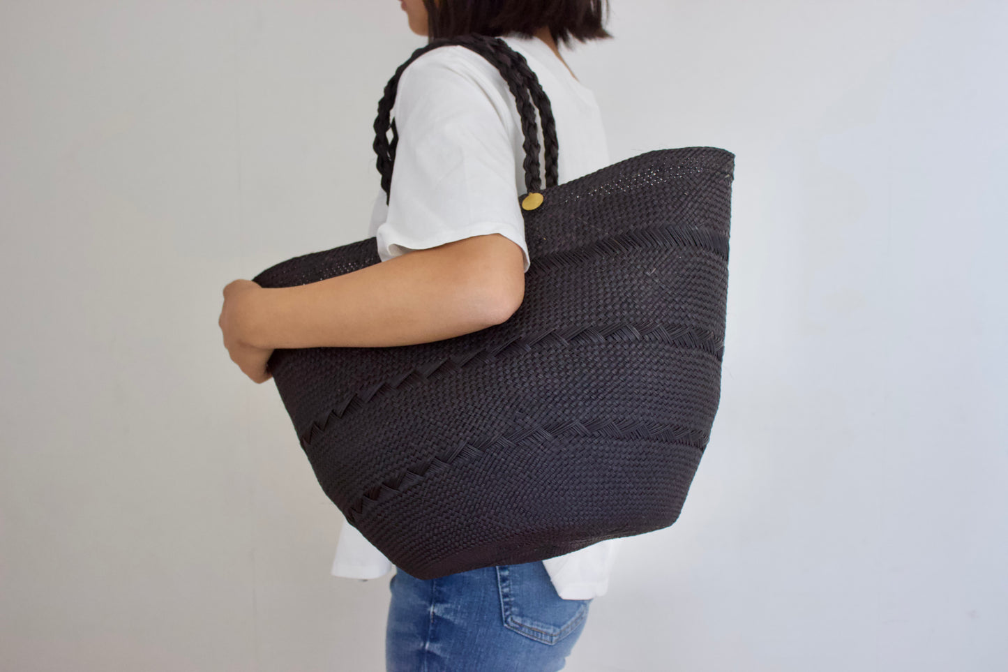 Guanabana（グアナバナ）ハンドメイド　新作カゴバッグ（ブラック）