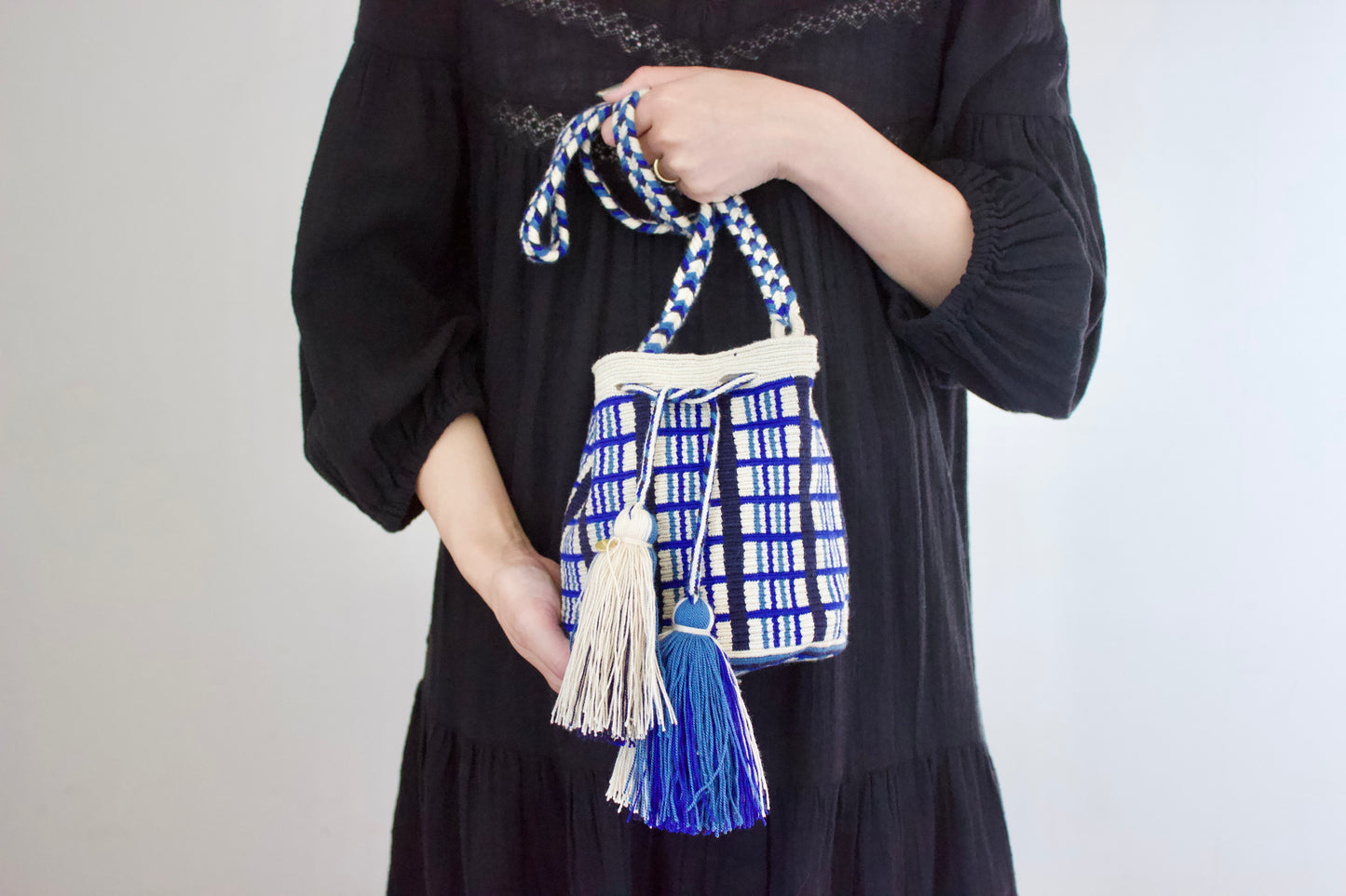 Guanabana( グアナバナ）medium bag ミディアムバッグ　ブルー　G12W00012103