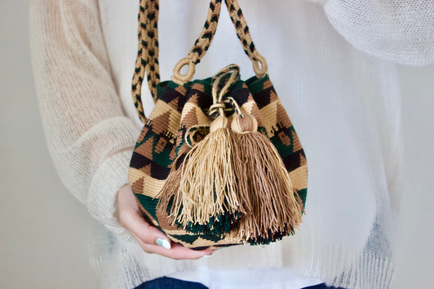 Guanabana(wayuu bag） グアナバナ ハンドメイド  ミディアムバッグ 1982